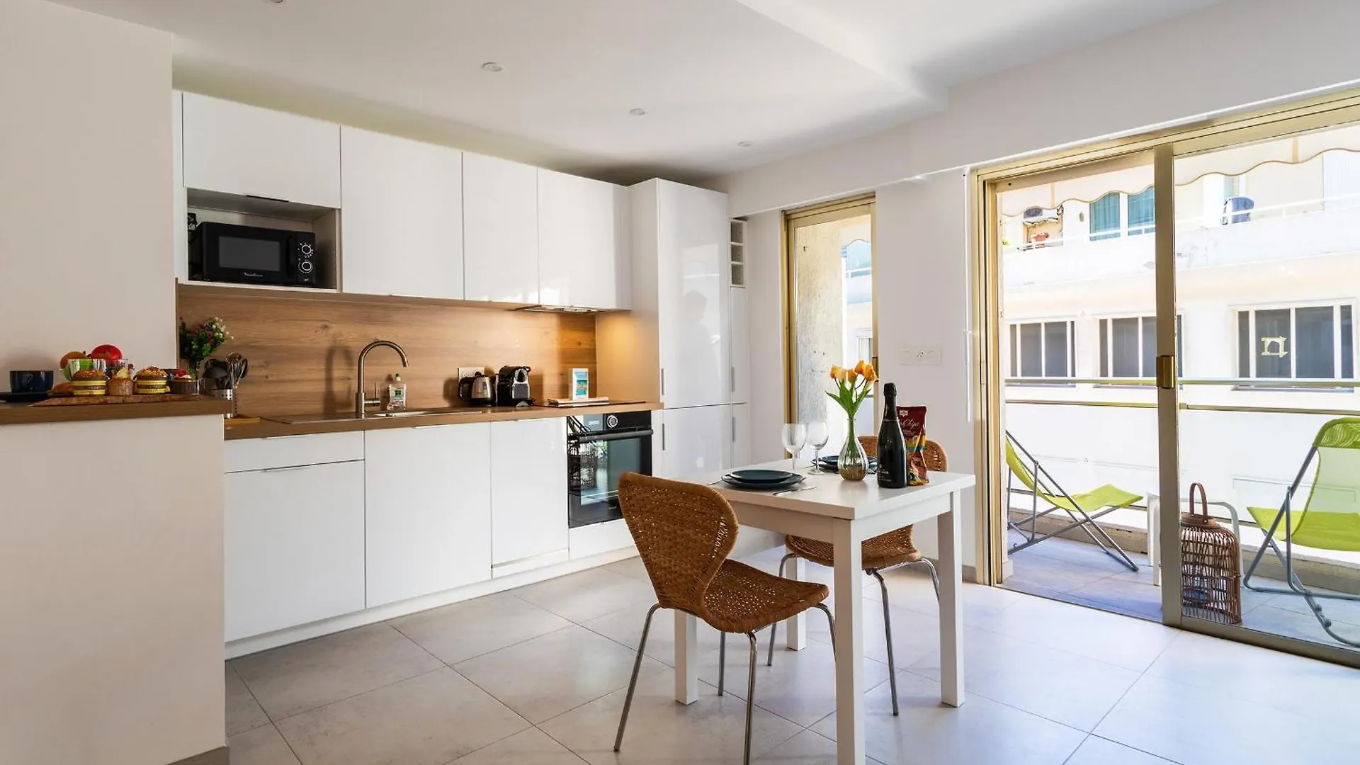 Ferienwohnung Oman1 Magnifique Et Modern Deux Pieces Cannes Frankreich